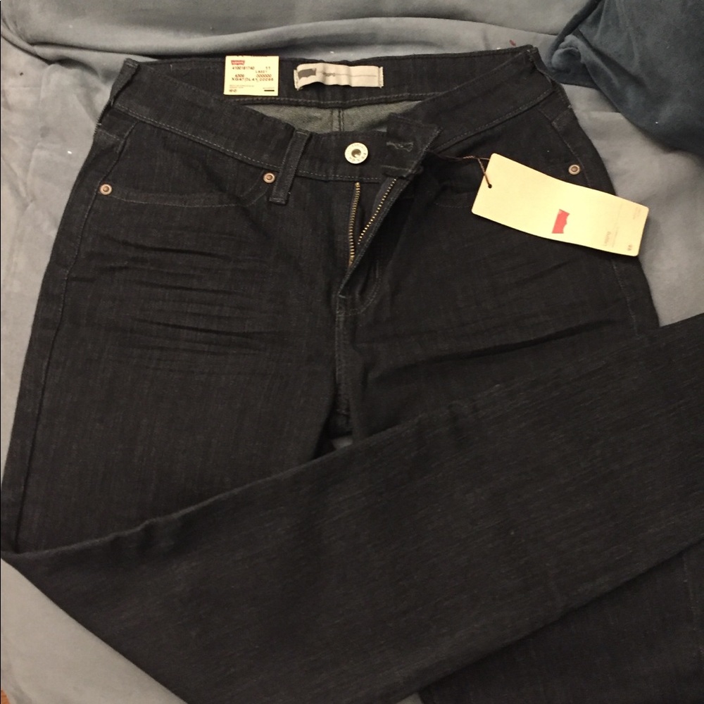 Levi Strauss dark jeggings